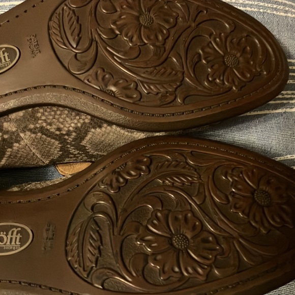 NWOT suede leather snake stacked heel comfort cushion sole slip on loafer - Picture 12 of 12